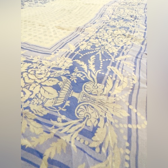 New Vintage Dior Silk Scarf - Picture 3 of 8